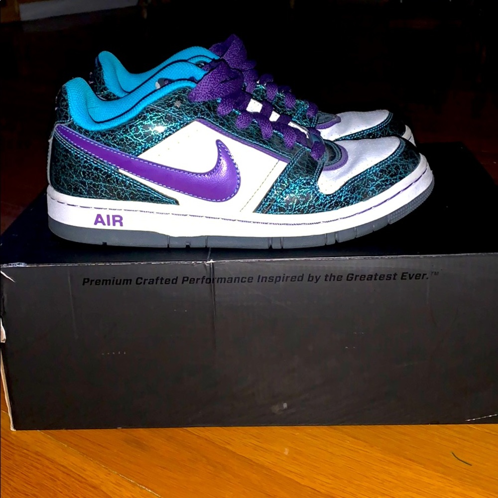 NIKE AIR Low Top Sneakers (used)